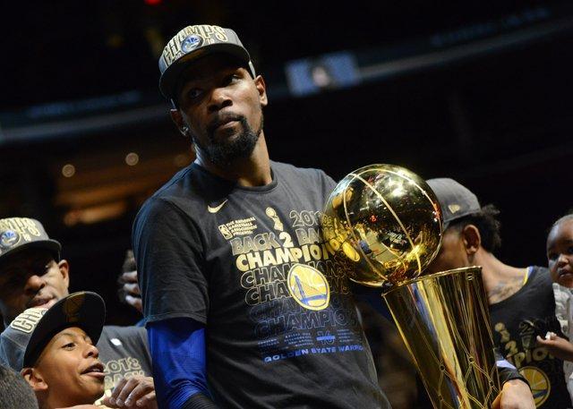 重要的人员 重要的人员