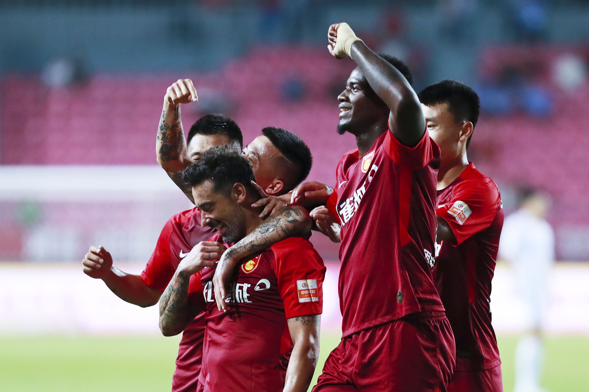 还极大地鼓 还极大地鼓